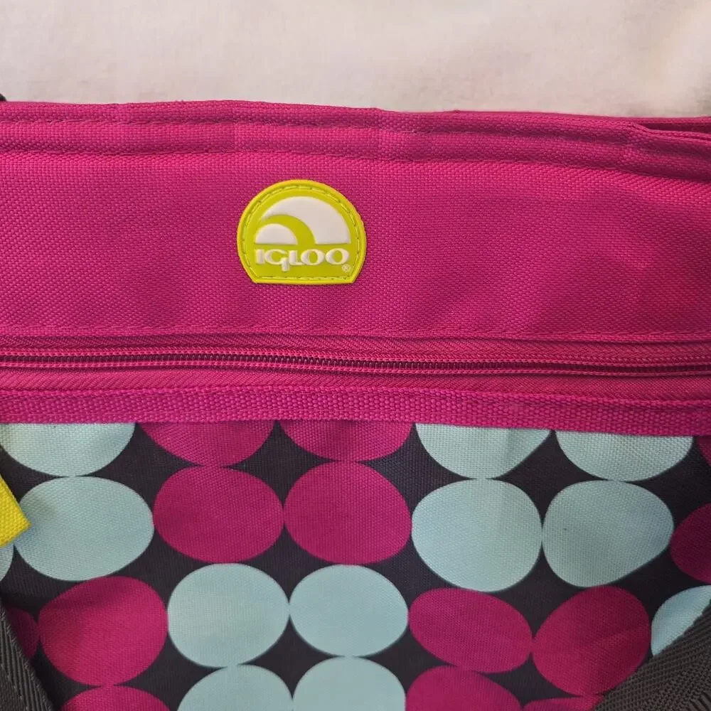 Large Igloo Soft Insulated Cooler Bag Grocery/ Picnic Approx 15h x 19w